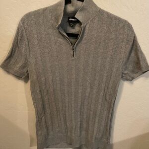 Express Men's Zip-Up Short Sleeve Shirt in Gray